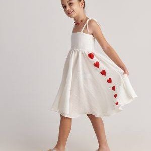 Λευκό φόρεμα με καρδιές 